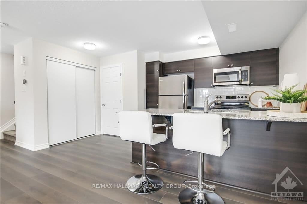 298 Zenith Private - Image 6