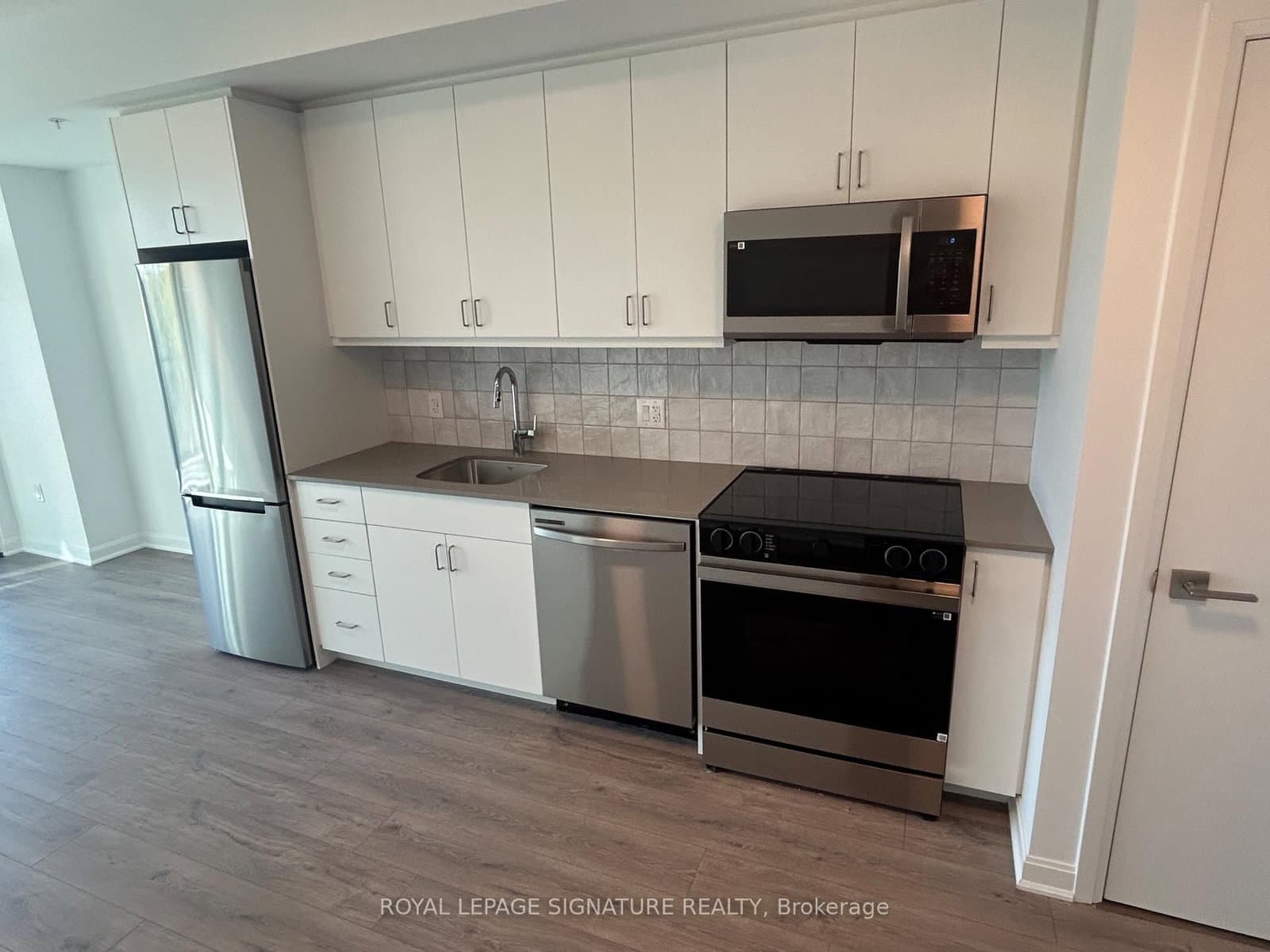 223 Princess Street, Unit 413 - Image 5
