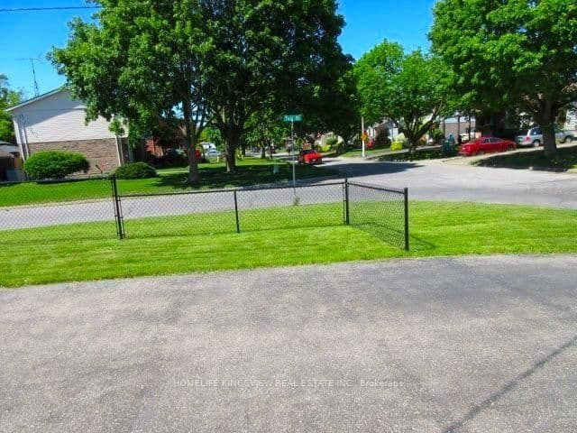 37 Allan Drive - Image 6