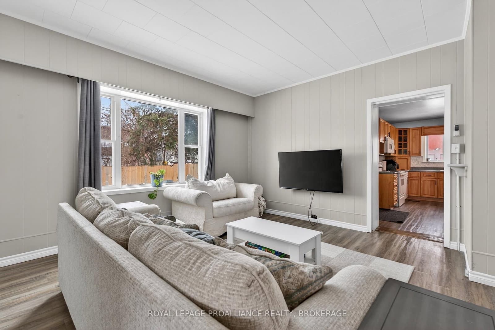 118 East Street E - Image 3