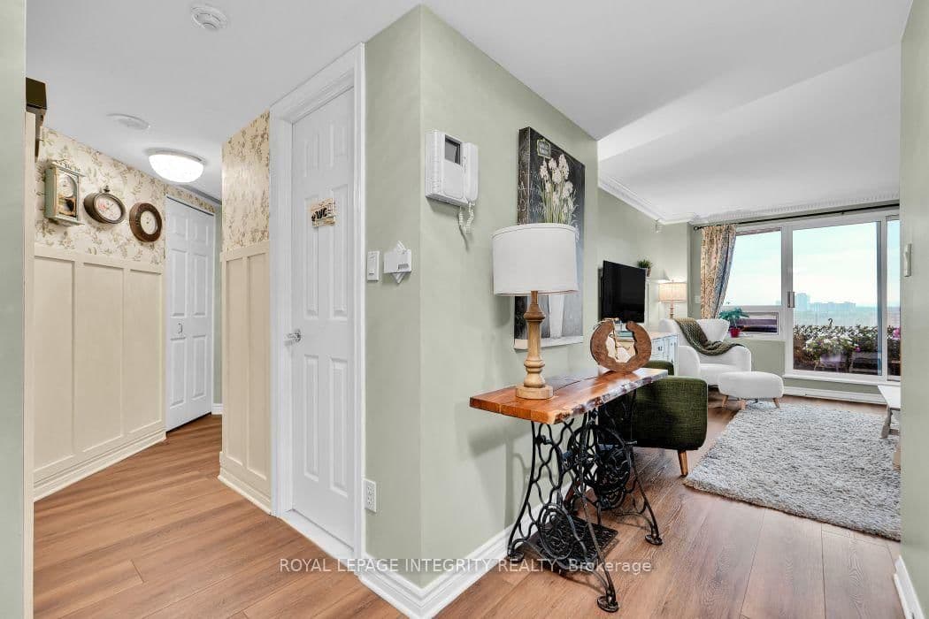 3105 Carling Avenue, Unit 1403 - Image 5