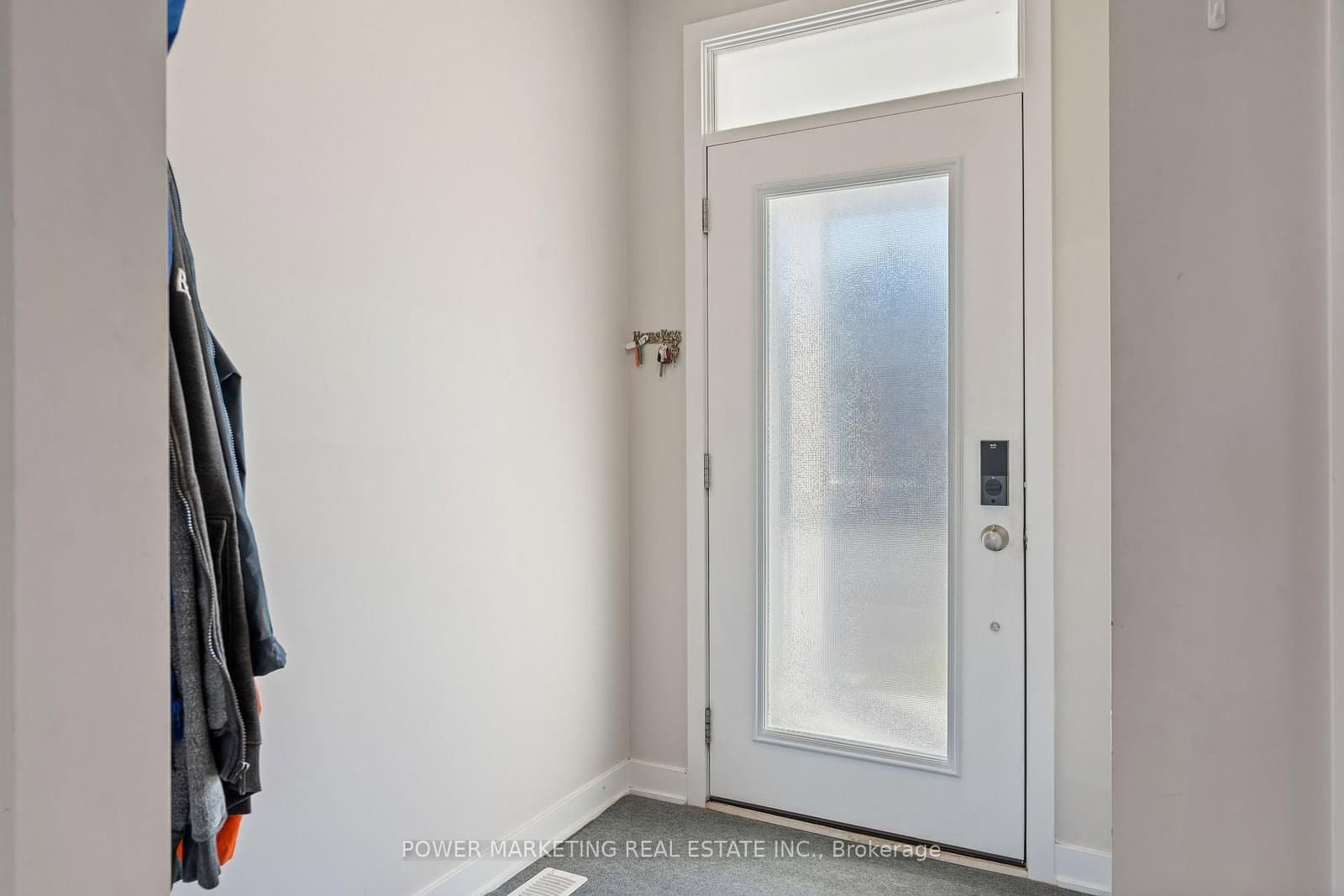 129 Hackamore Crescent - Image 3