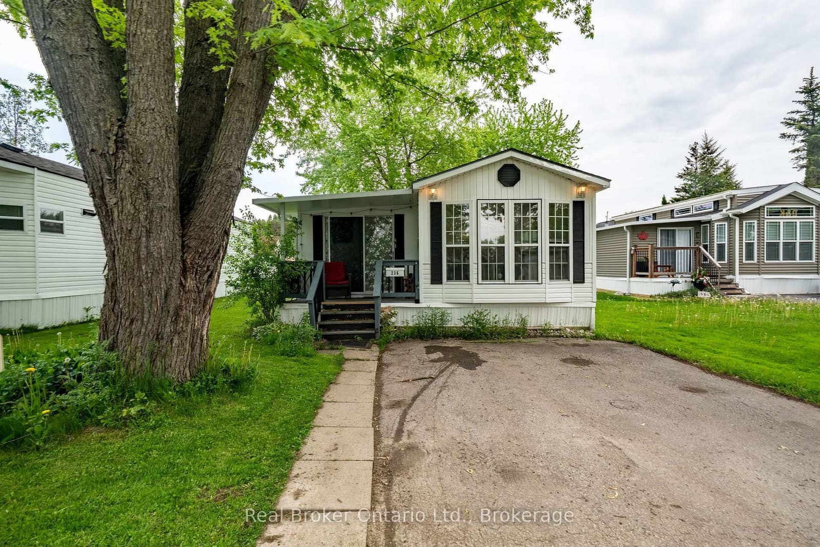 580 Beaver Creek Road, Unit 236 - Image 2
