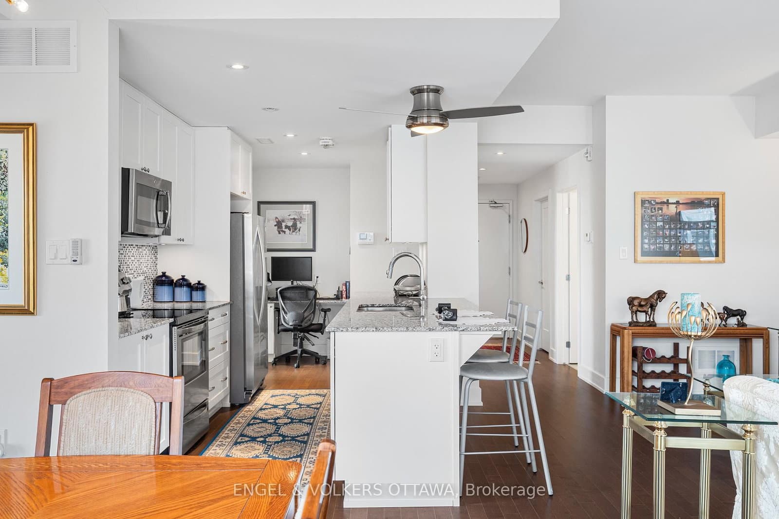 355 Elizabeth Cosgrove Private, Unit 304 - Image 5