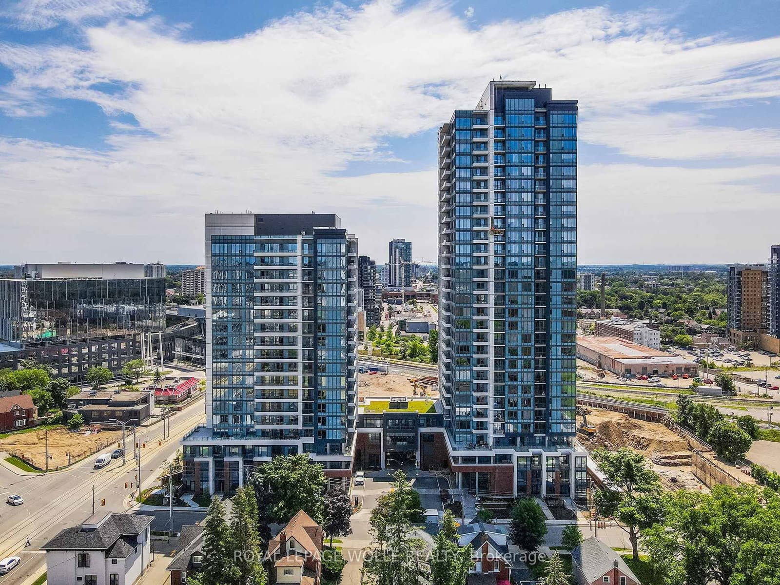 15 Wellington Street S, Unit 907 - Image 2