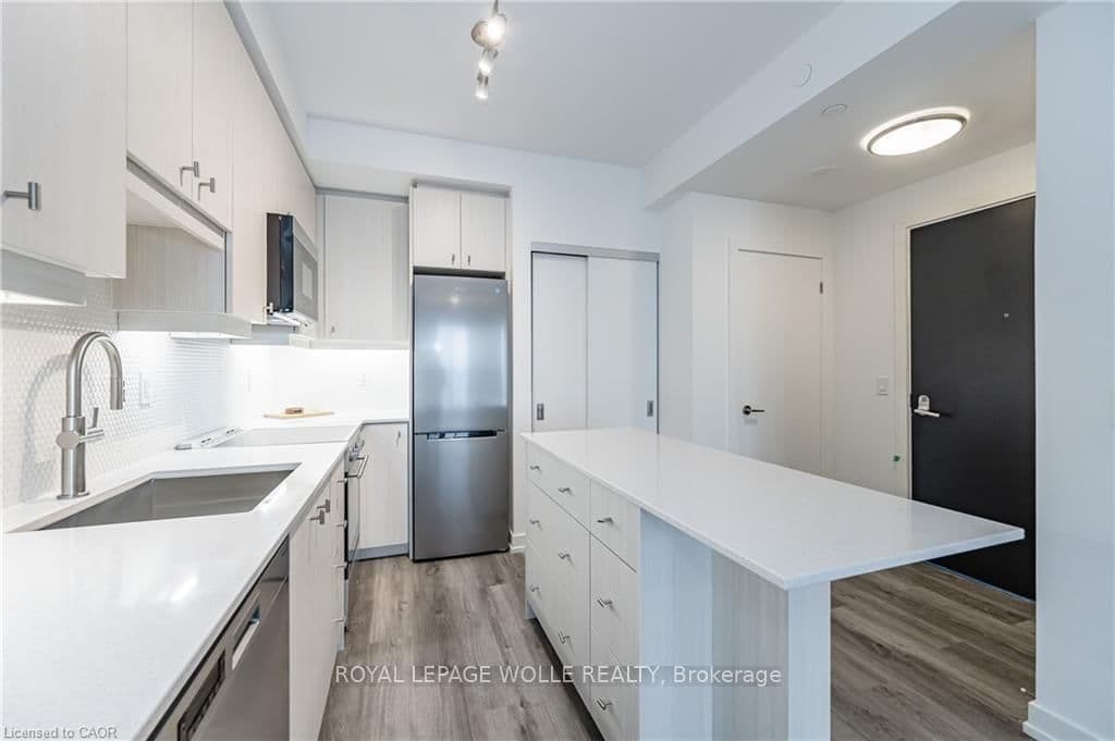15 Wellington Street S, Unit 907 - Image 6