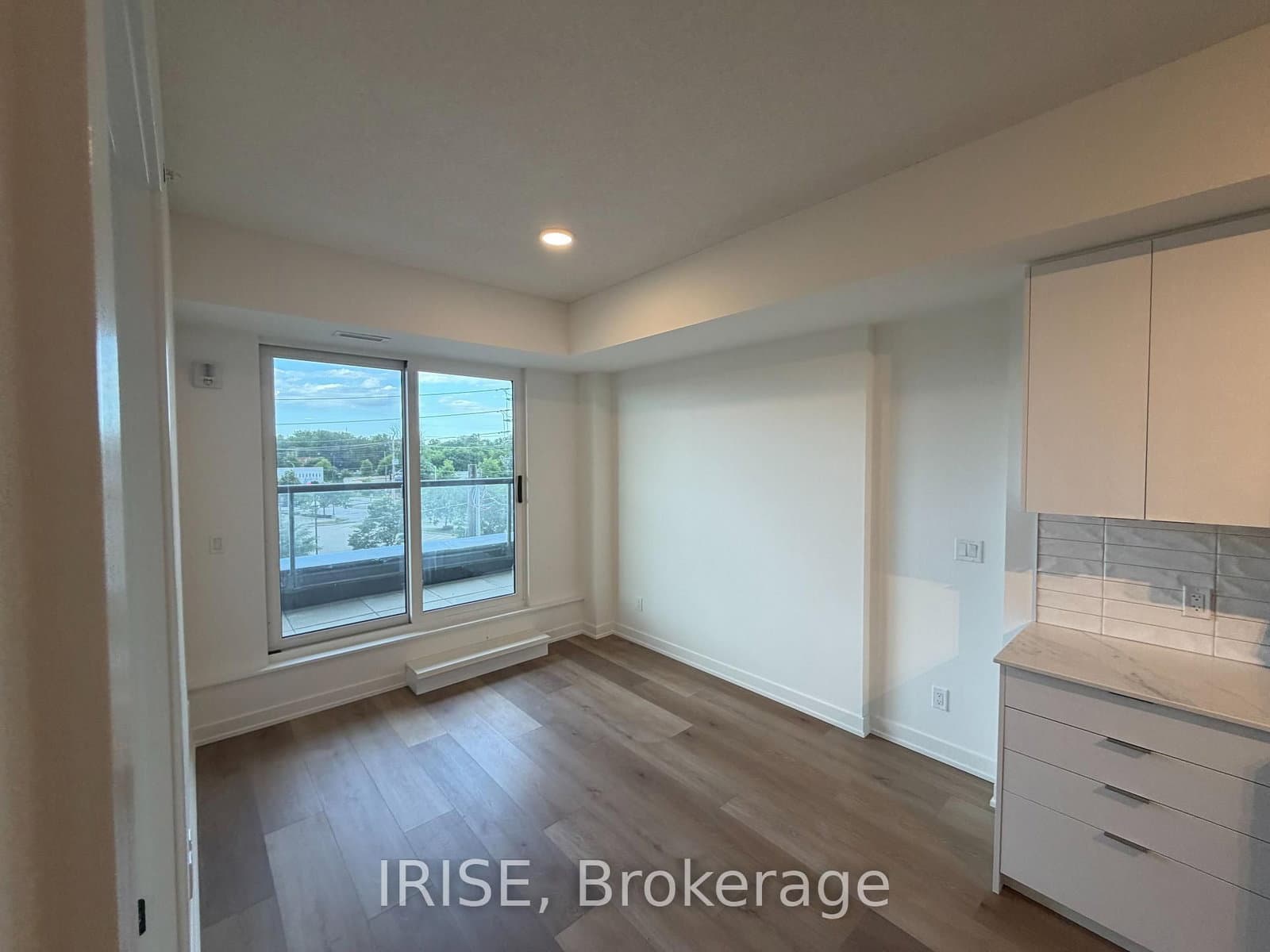 33 Erie Avenue, Unit 304 - Image 3