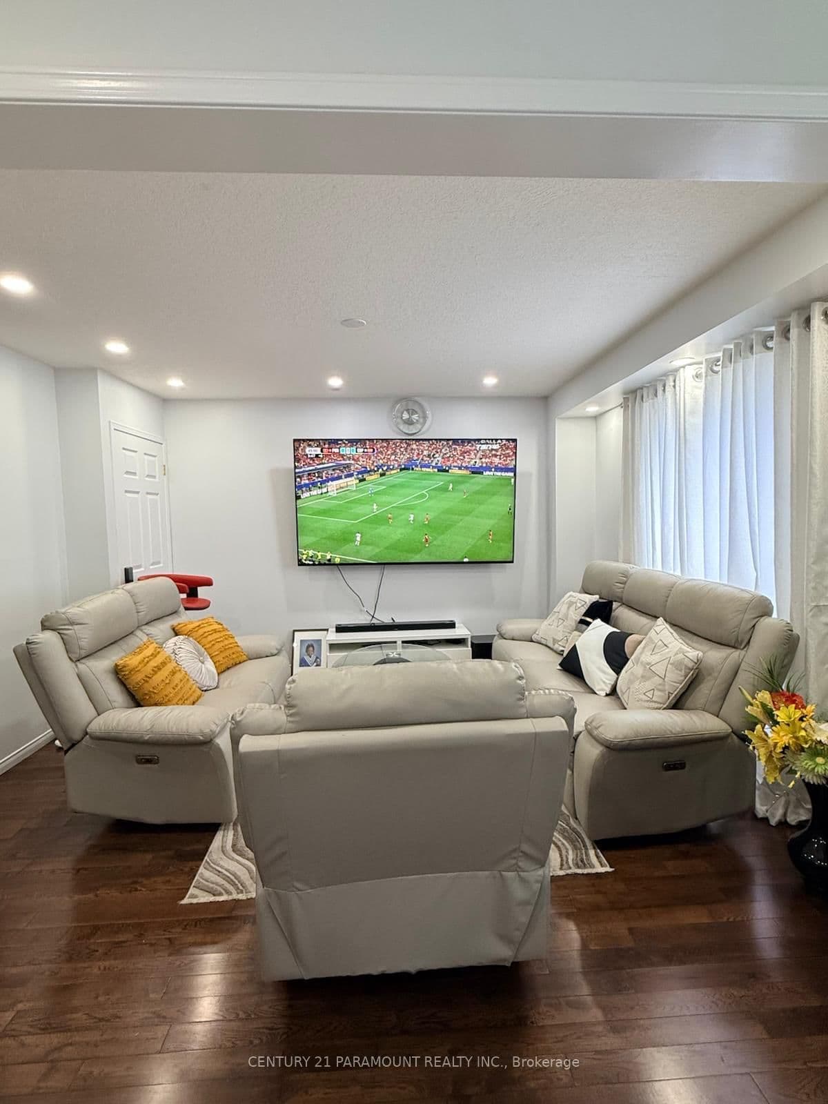 47 Flockhart Road N - Image 3