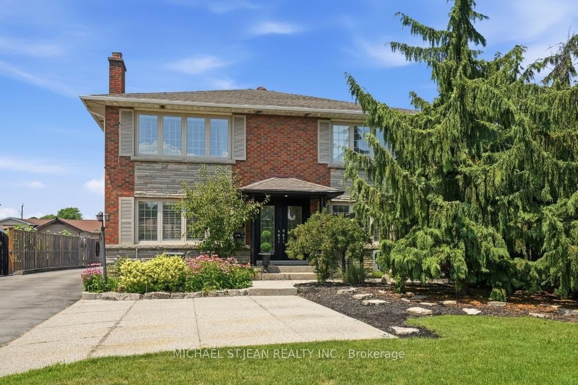 33 Centennial Parkway S - Image 2