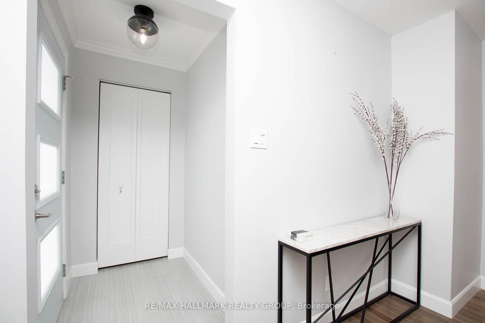 929 Merivale Road - Image 5