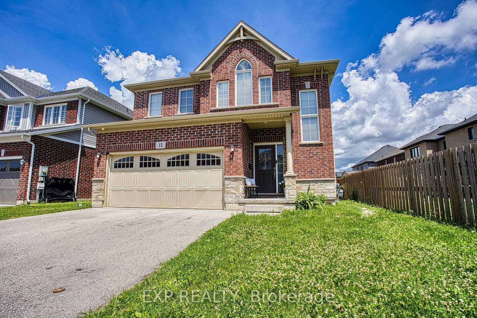 15 Riley Avenue, Unit Lower - Image 1