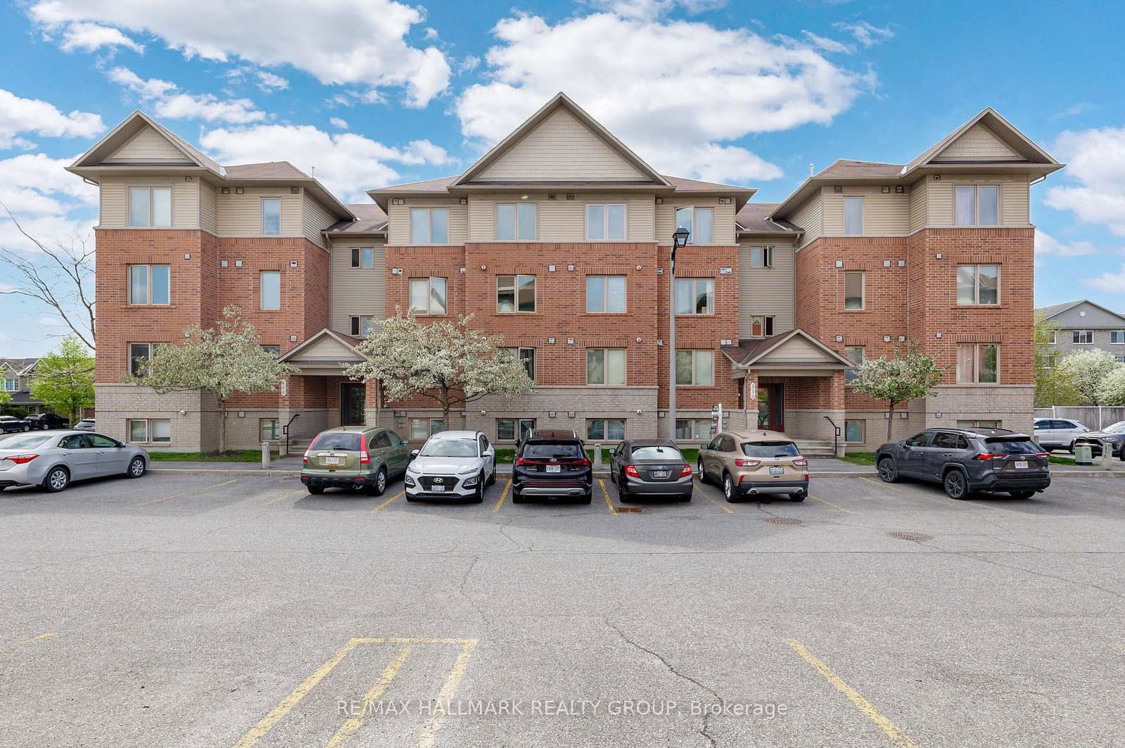 500 Stonefield Private, Unit 6 - Image 2