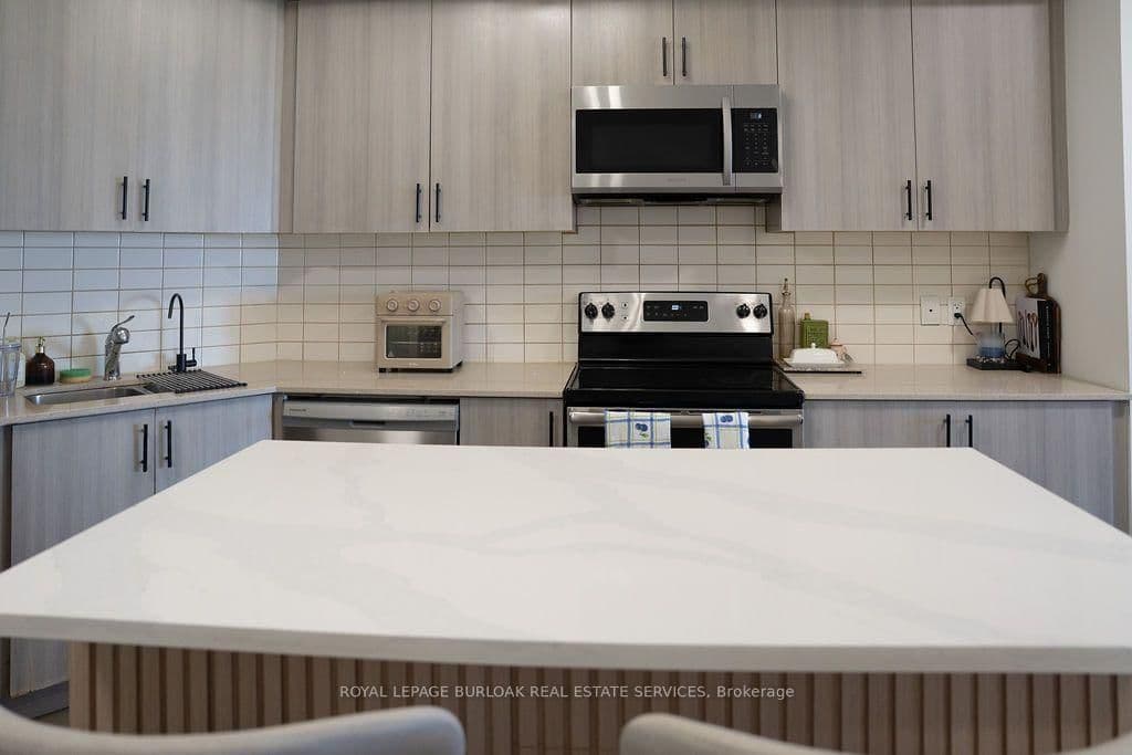 560 North Service Road, Unit 610 - Image 2