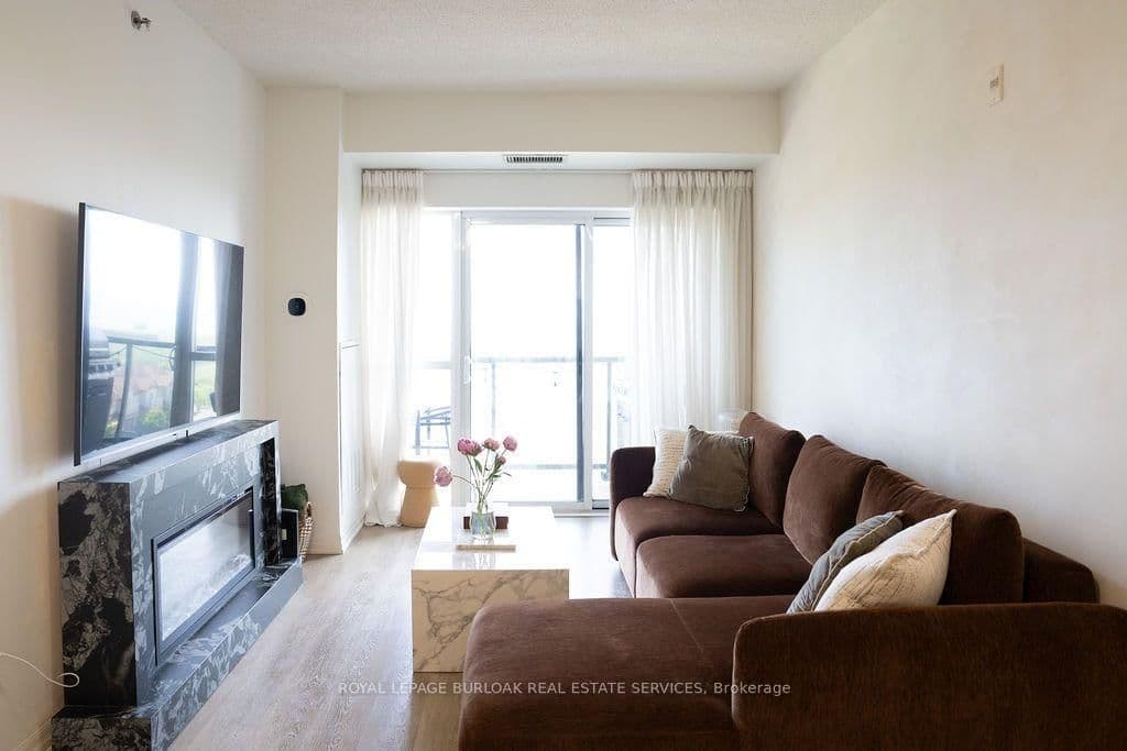 560 North Service Road, Unit 610 - Image 6