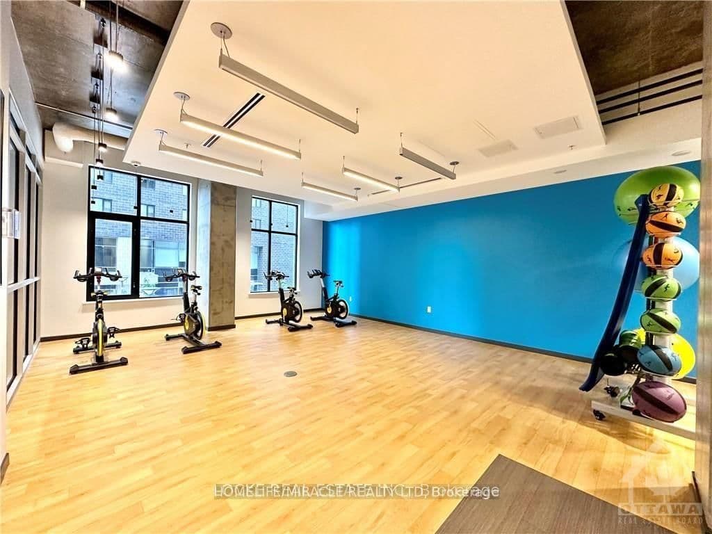 105 Champagne Avenue, Unit 1610 - Image 6