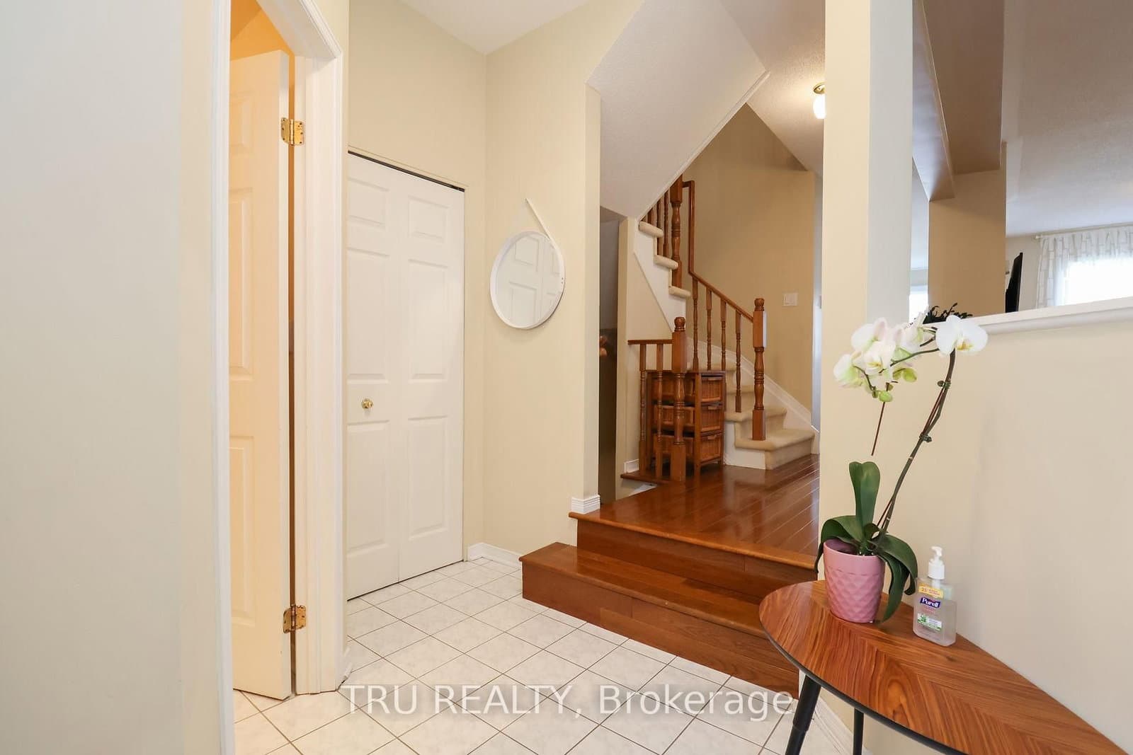 186 Daventry Crescent - Image 6