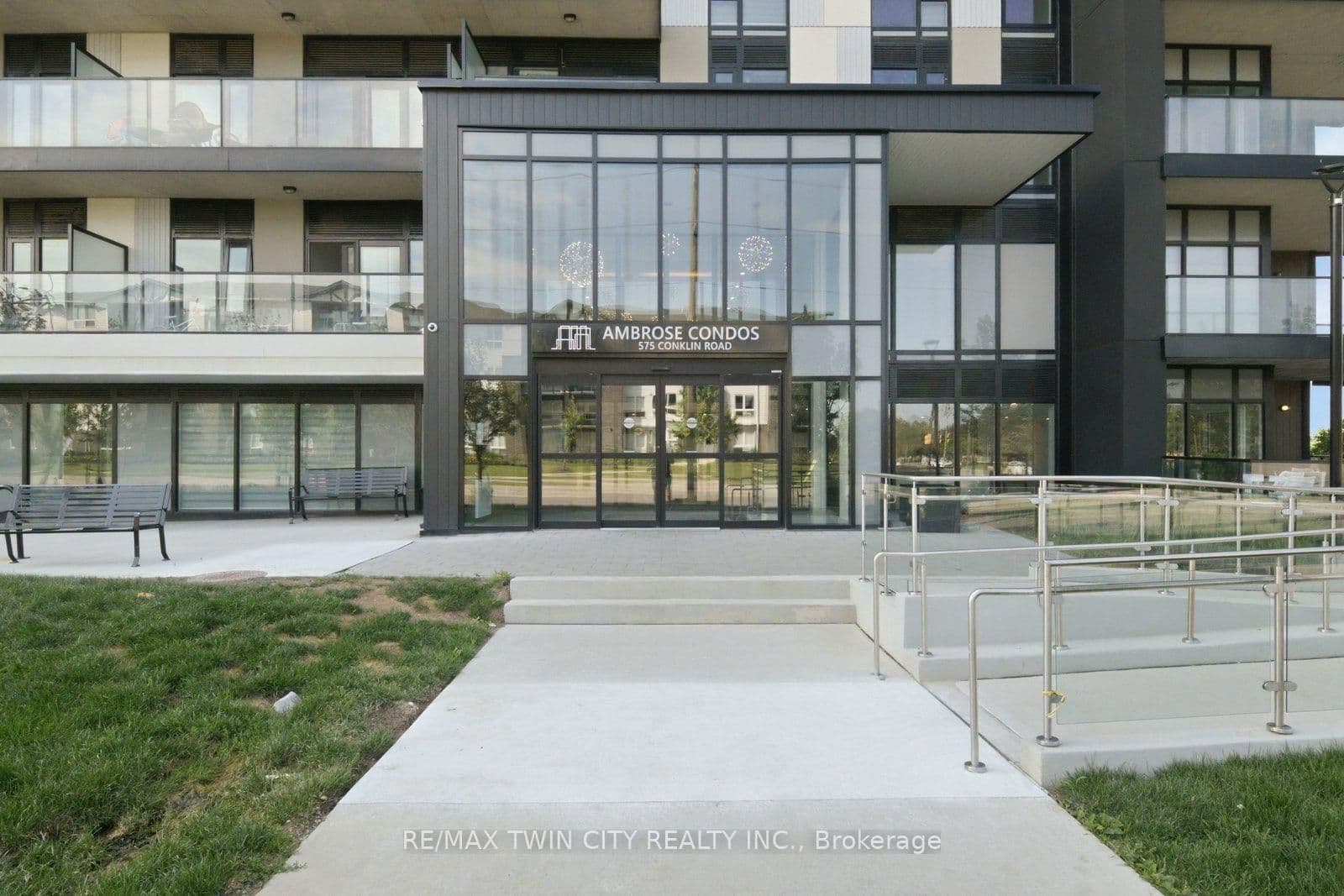 575 Conklin Road, Unit Unit #323 - Image 4