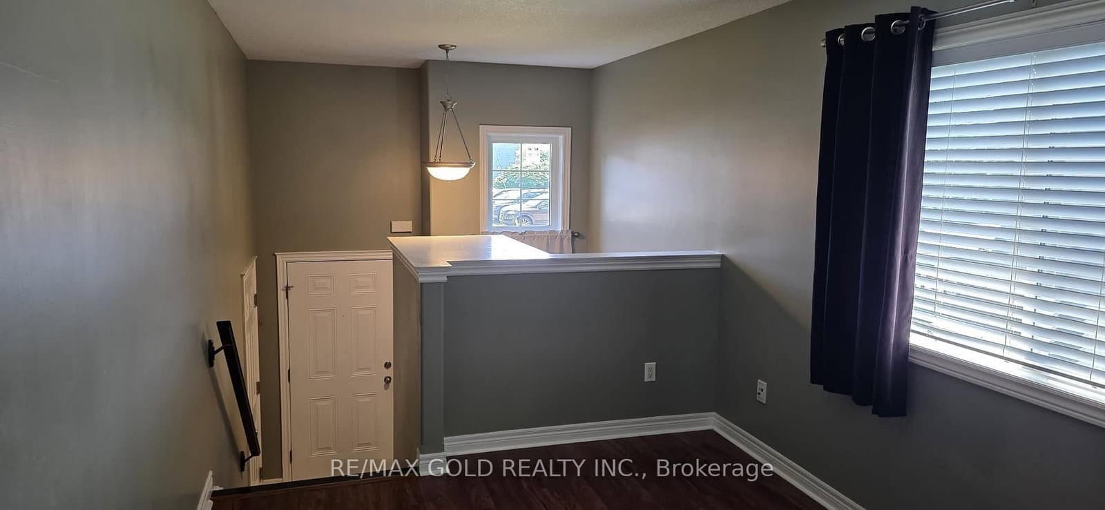 11 Rose Avenue - Image 6
