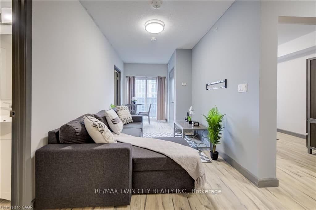 258A SUNVIEW Street, Unit 198 - Image 5