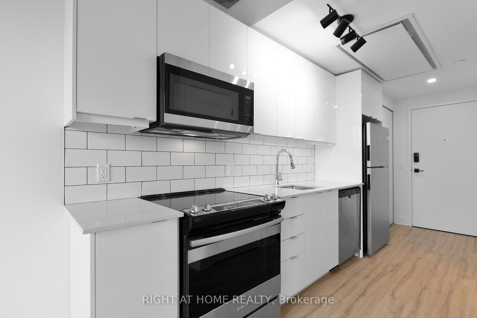 377 Winona Avenue, Unit 502 - Image 6