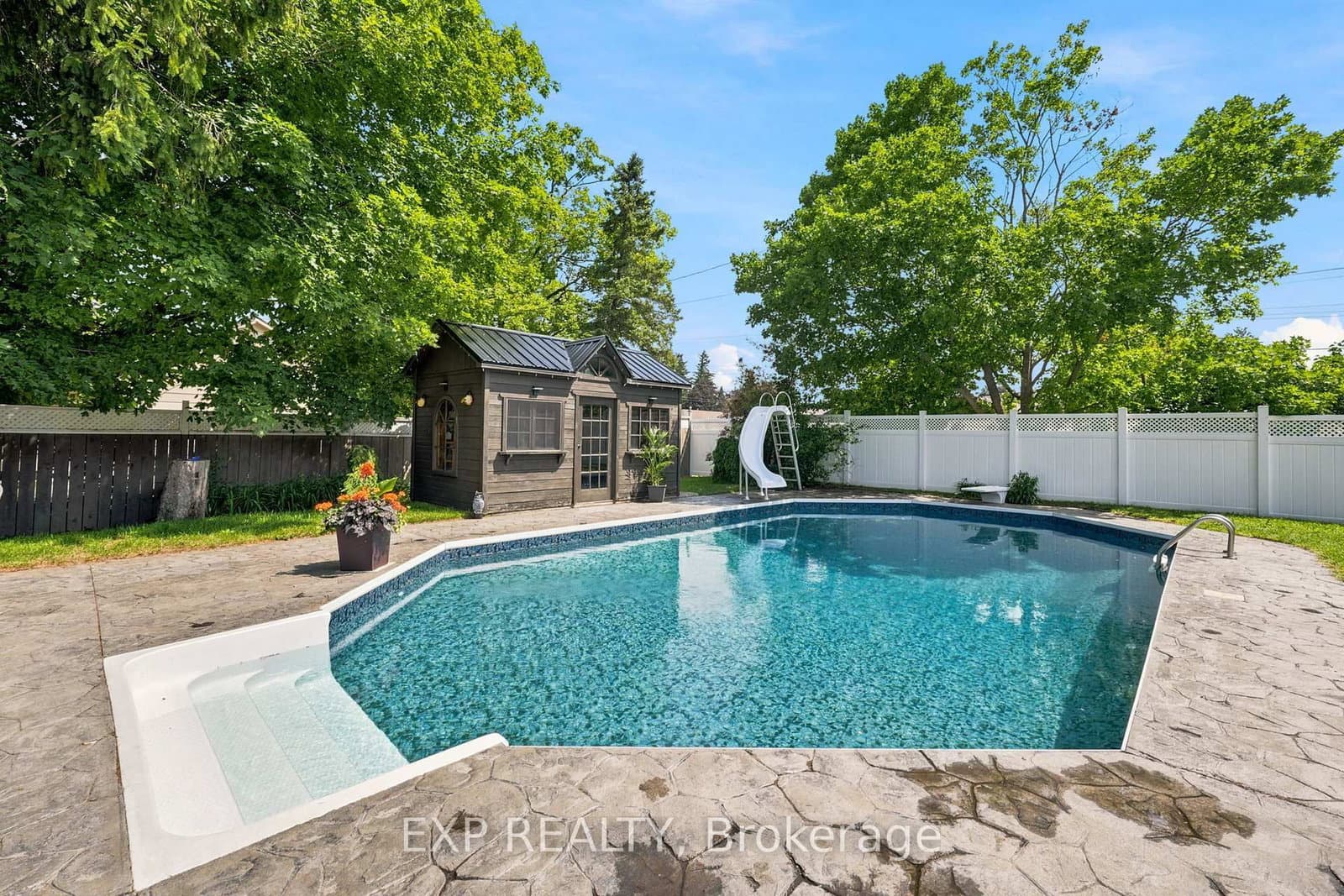 4 Flora Street - Image 2