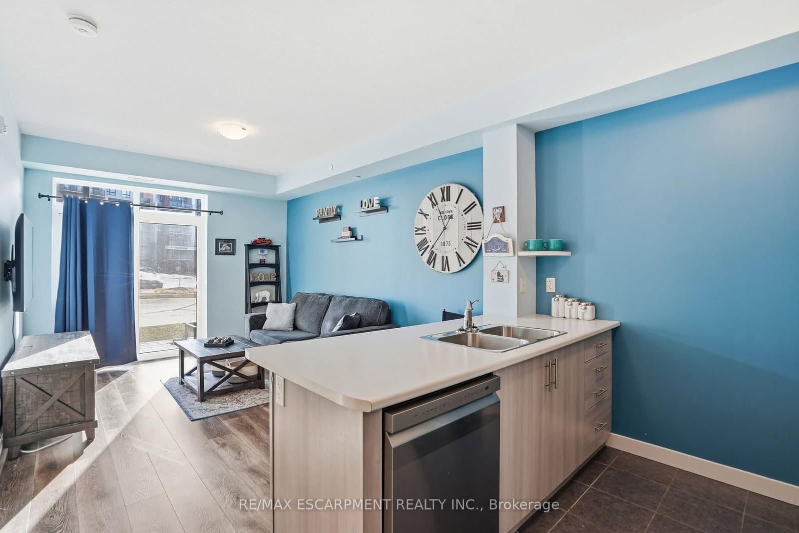 125 Shoreview Placeway, Unit 102 - Image 6