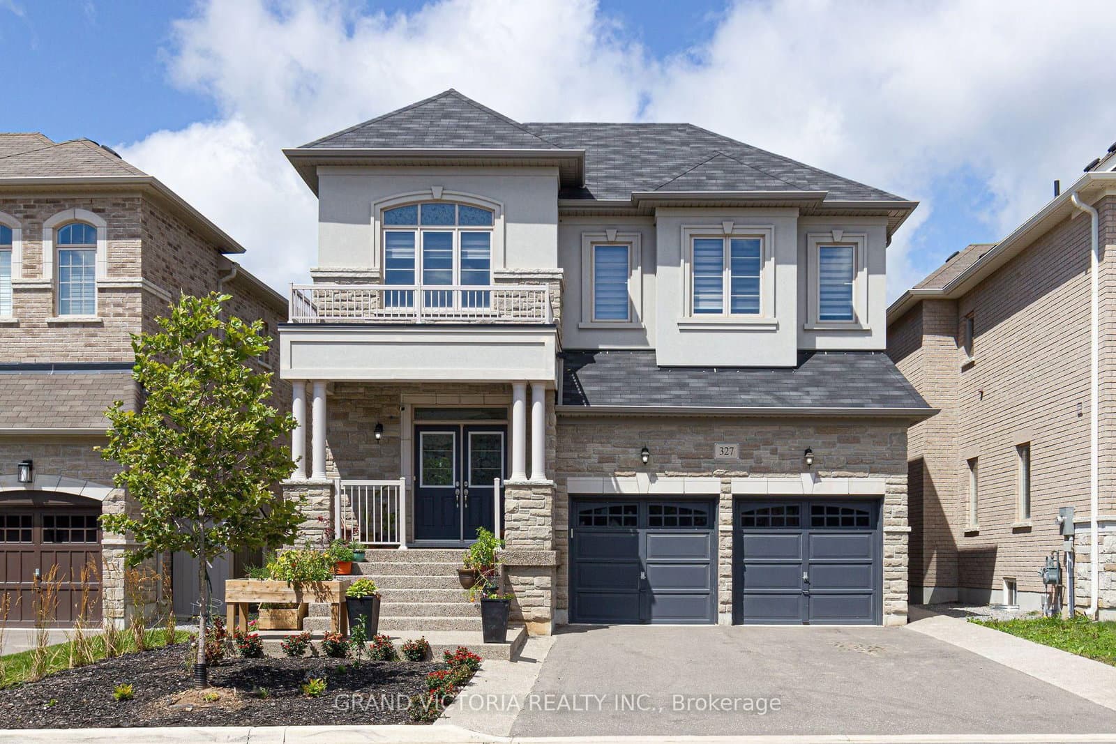 327 Humphrey Street - Image 1