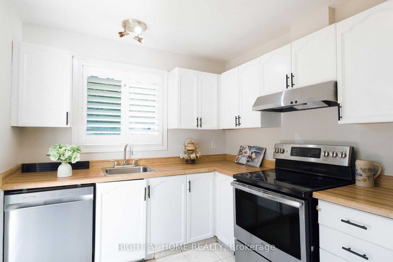 161 Pheasant Run Drive - Image 4