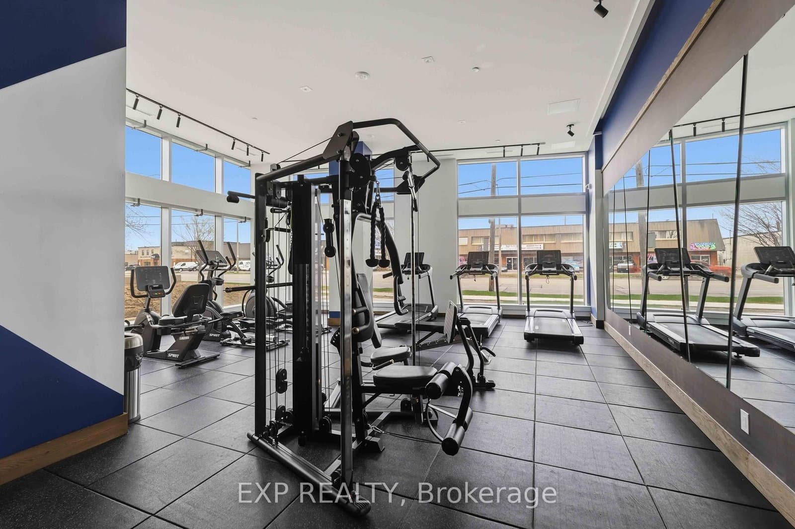 2782 Barton Street E, Unit 1611 - Image 6
