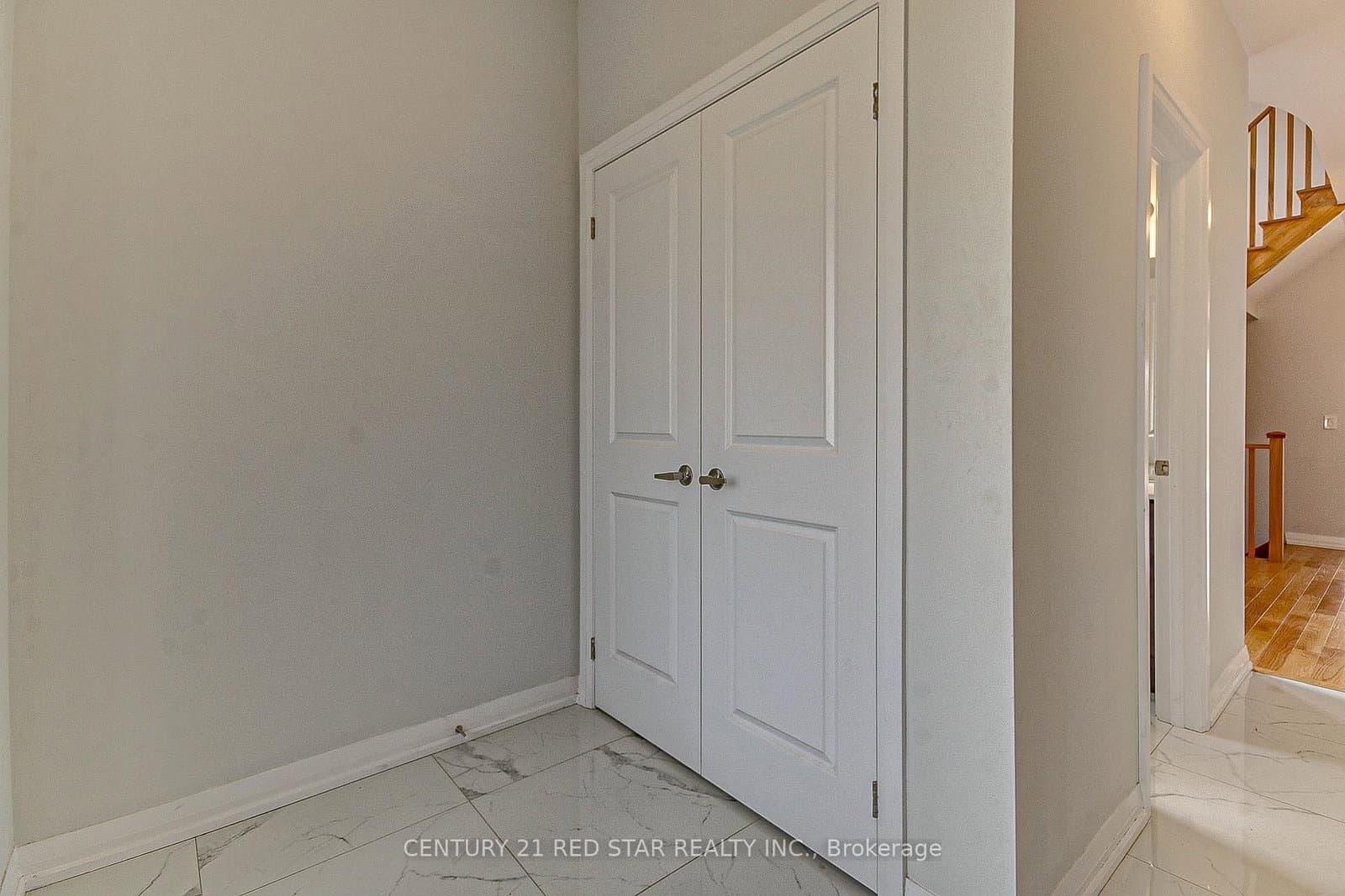734 Khalsa Drive - Image 4