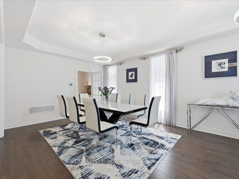 39 Avanti Crescent - Image 5