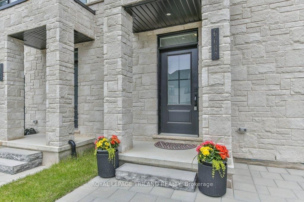 6682 HAYWARD Drive - Image 5