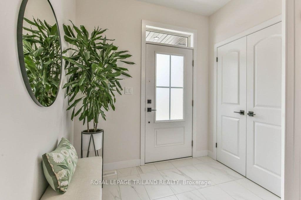 6682 HAYWARD Drive - Image 6