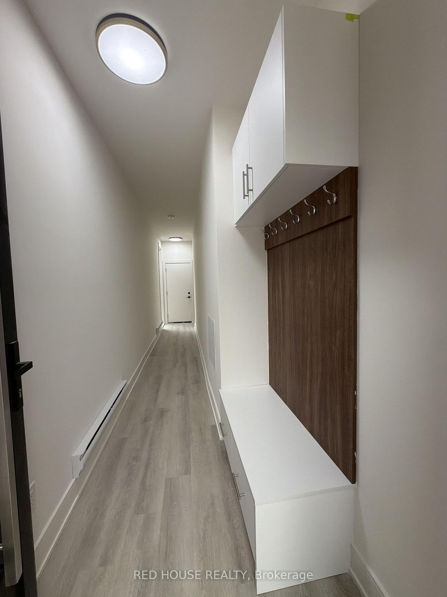 131 Everett Common - Image 2