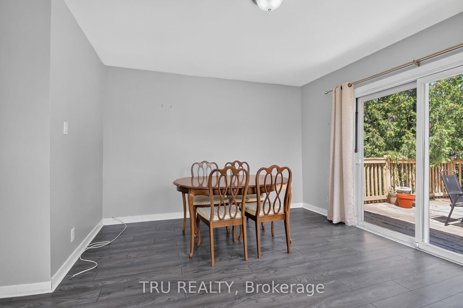 45 Bell Street N - Image 6