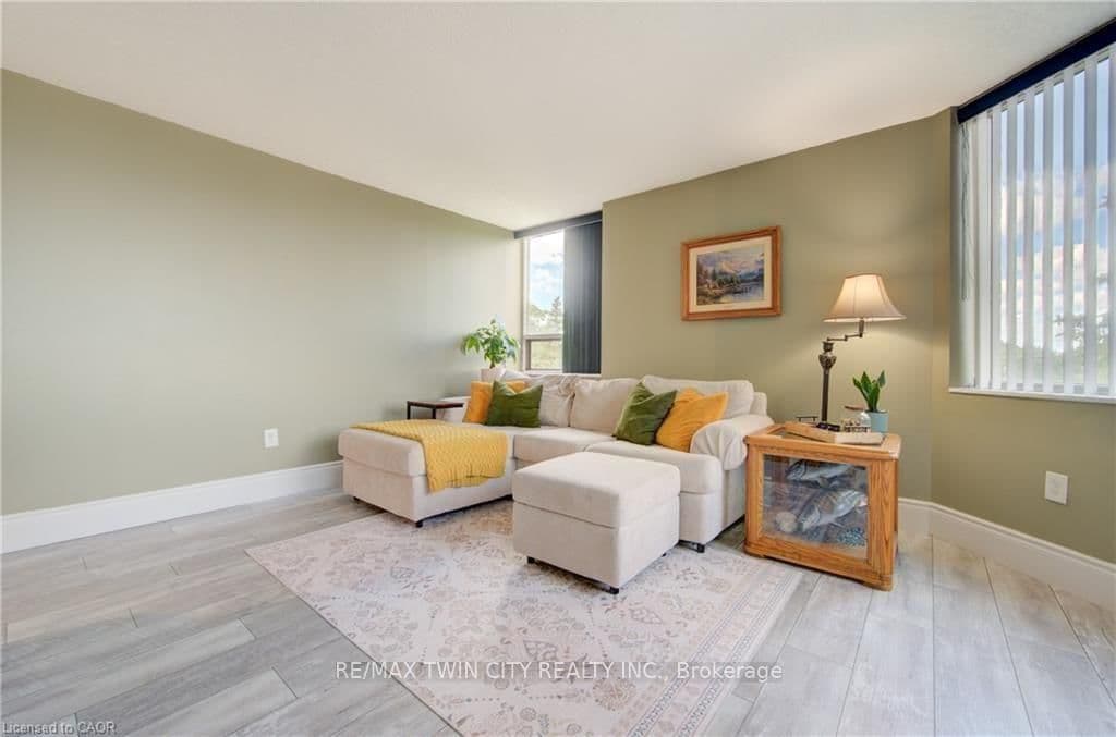 3227 KING Street E, Unit 409 - Image 4