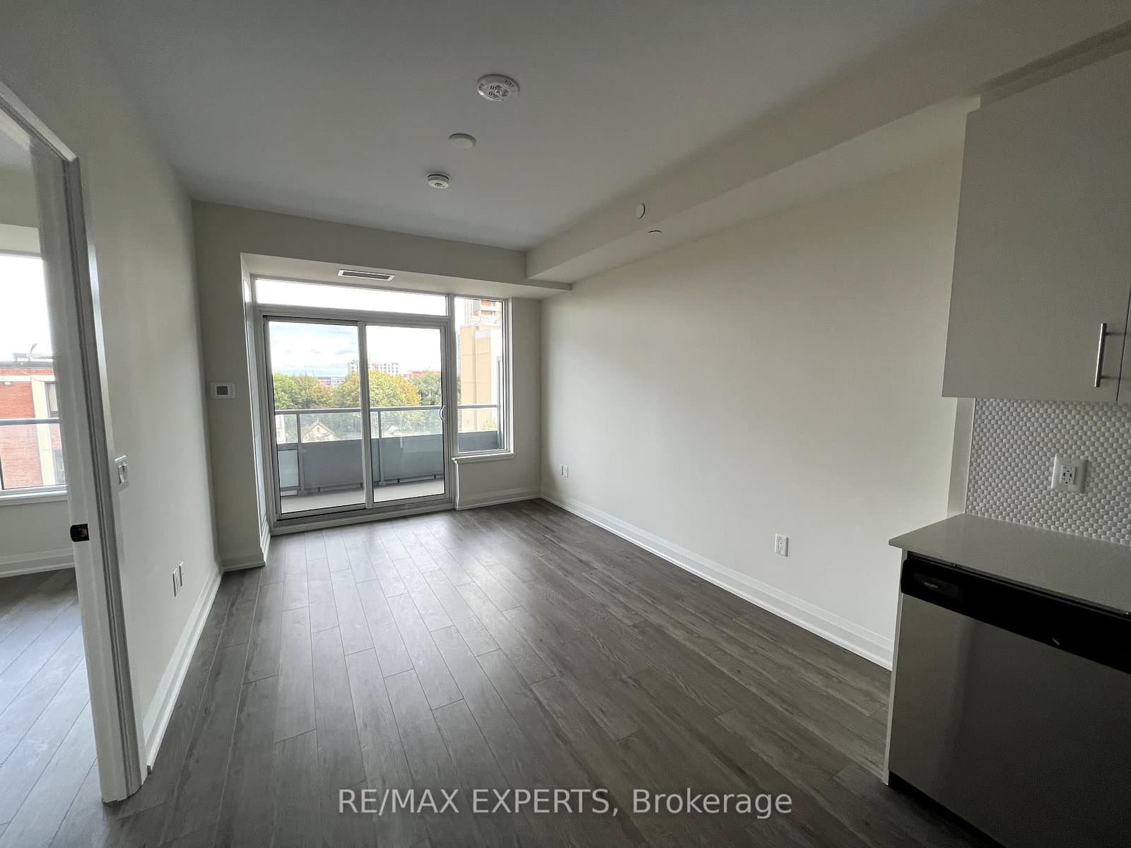 212 King William Street, Unit 602 - Image 4