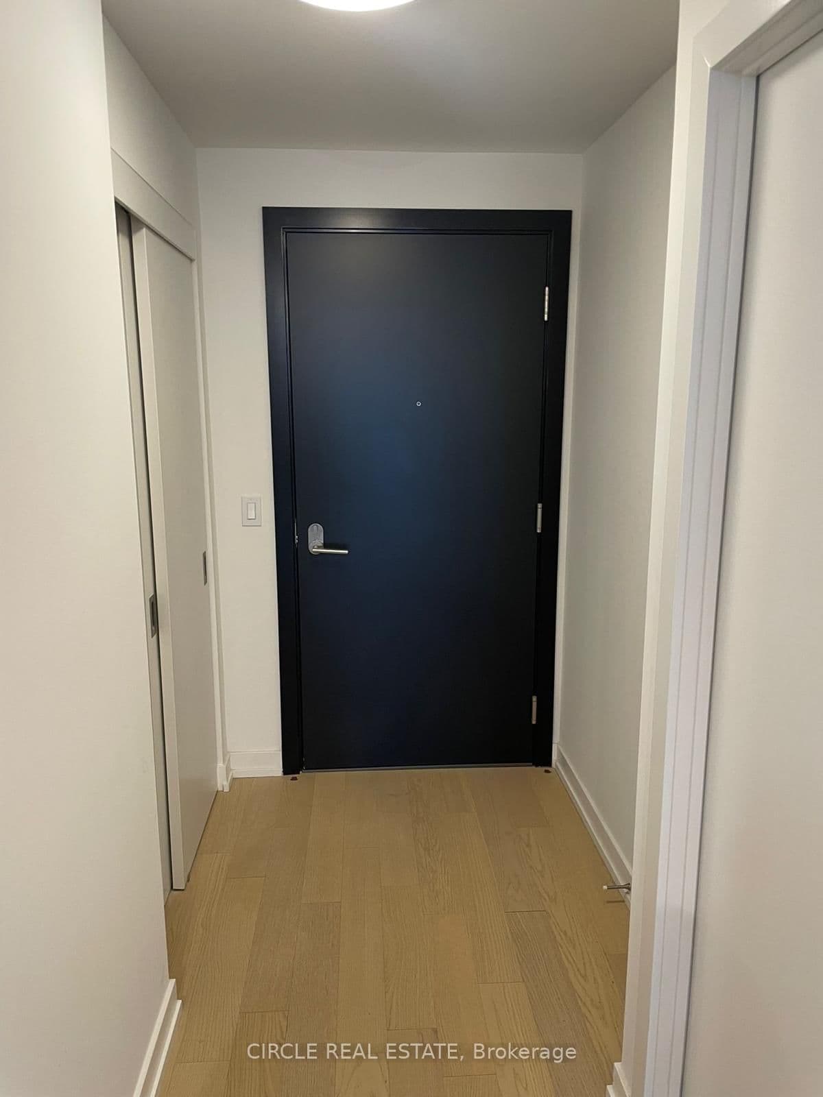 15 Wellington Street S, Unit 703 - Image 2