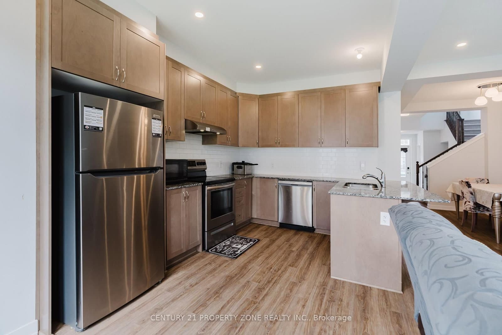 1060 Curraglass Walk - Image 4