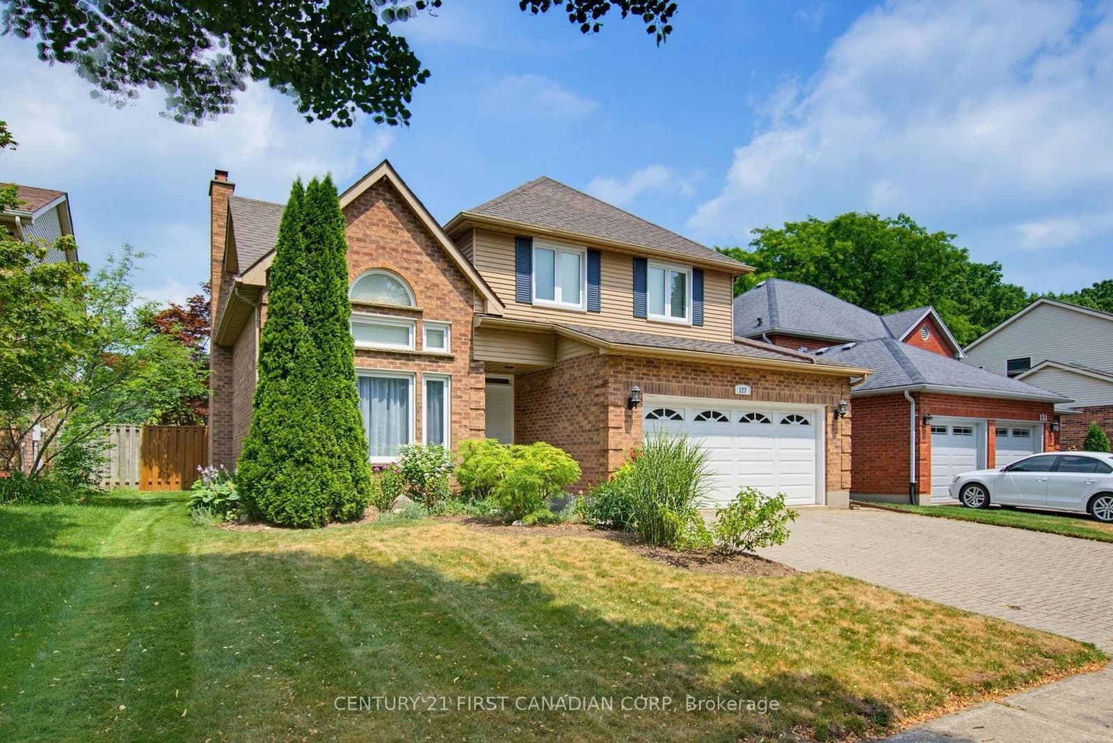127 Chalfont Crescent - Image 3