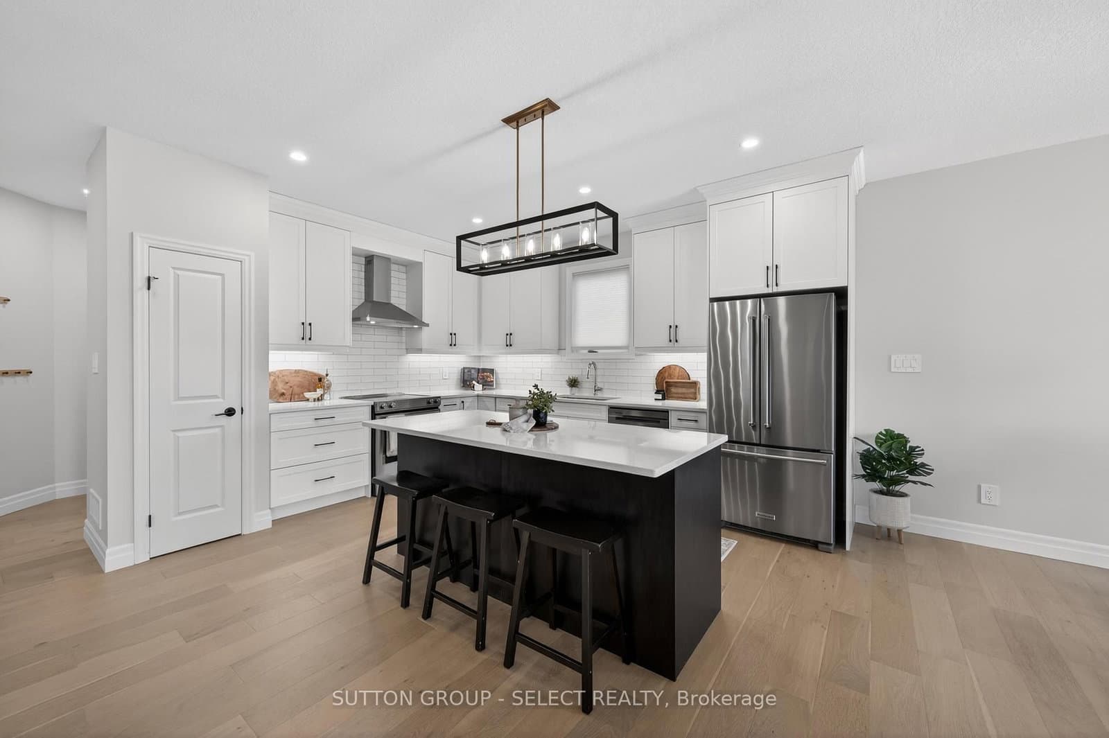 3924 Campbell Street N - Image 6