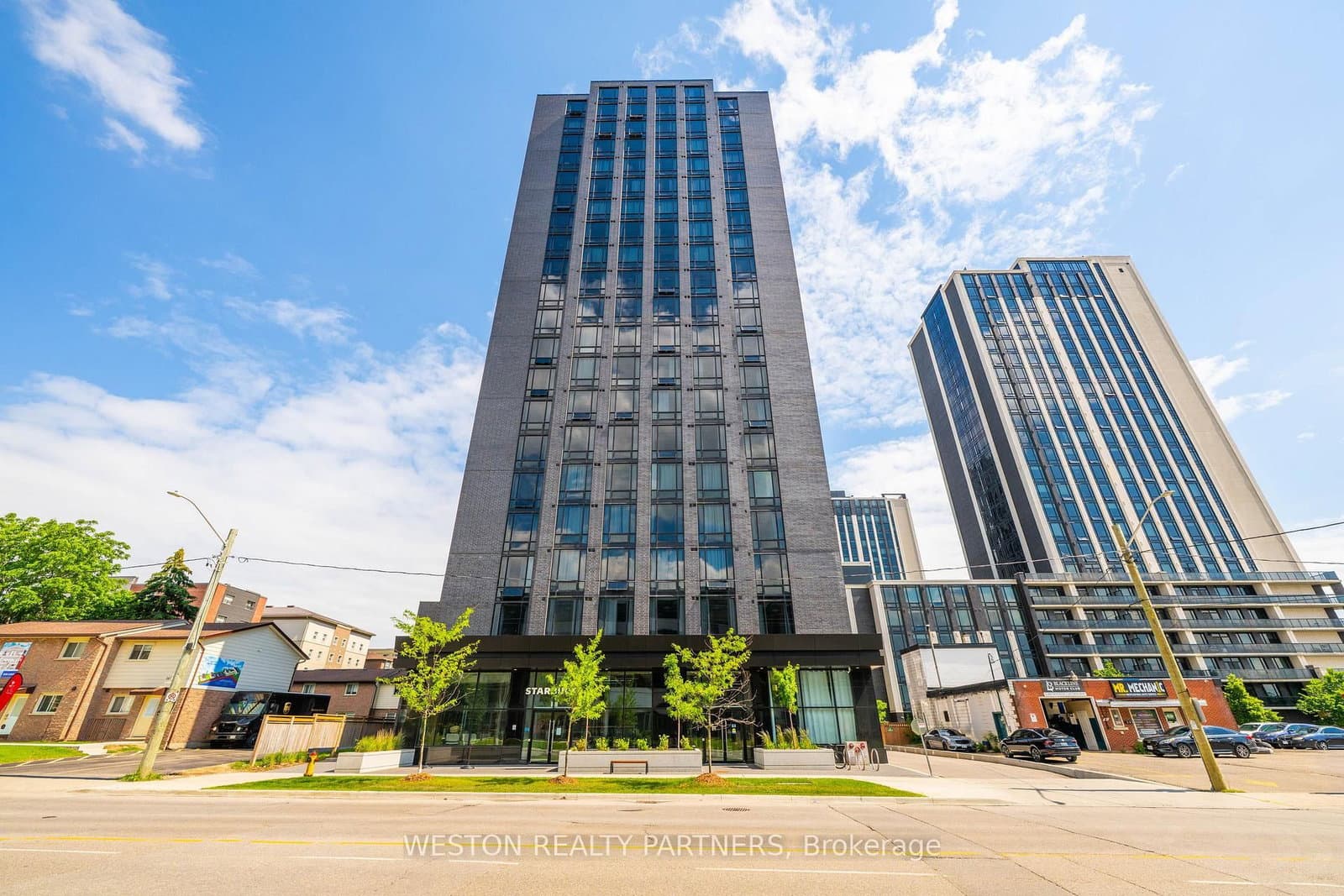 145 Columbia Street W, Unit 233 - Image 1