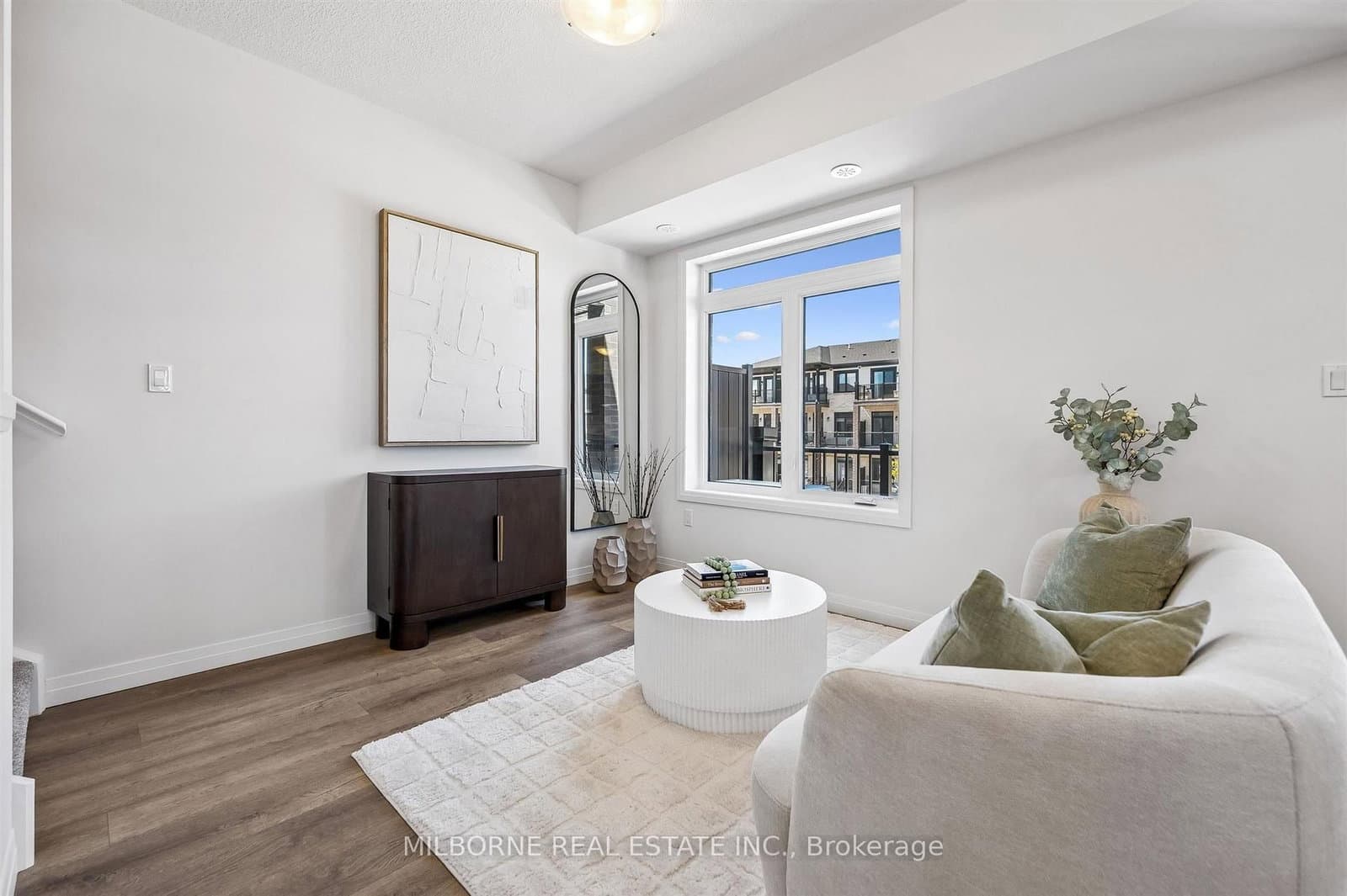 36 Thatcher Drive - Image 4