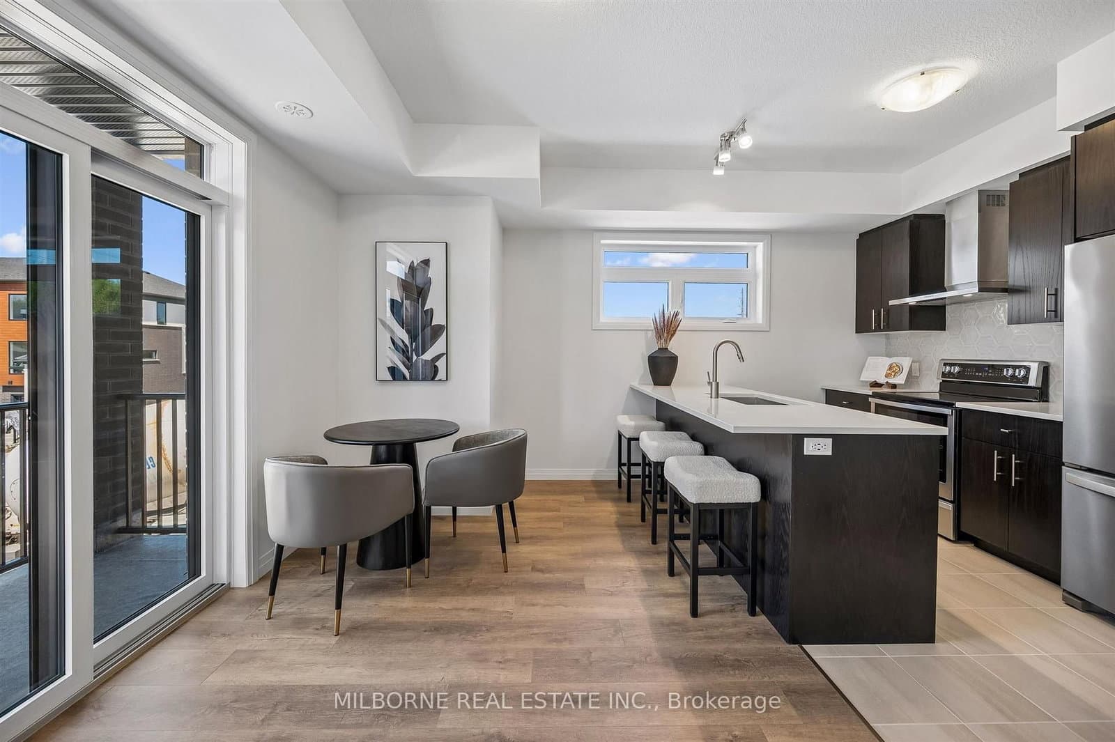 36 Thatcher Drive - Image 5