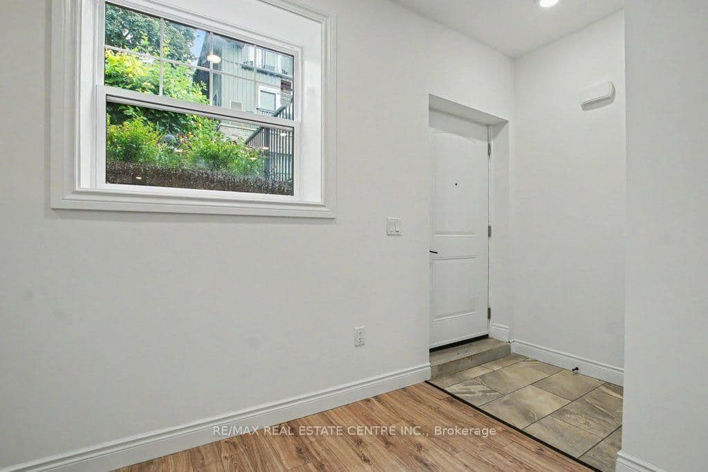 112 Union Street E, Unit B105 - Image 5