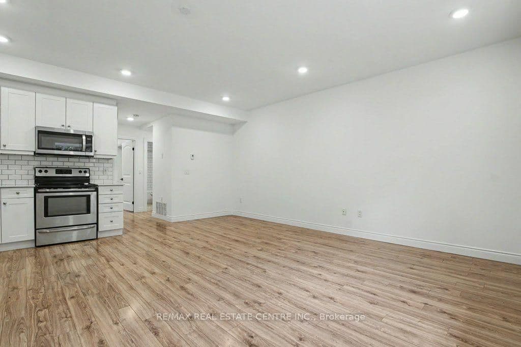 112 Union Street E, Unit B105 - Image 6