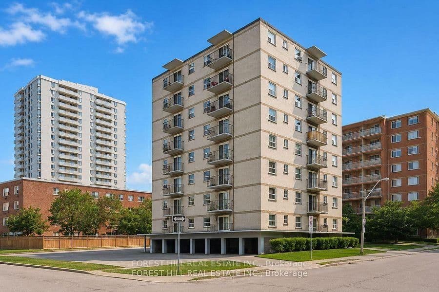 92 Robinson Street, Unit 504 - Image 1