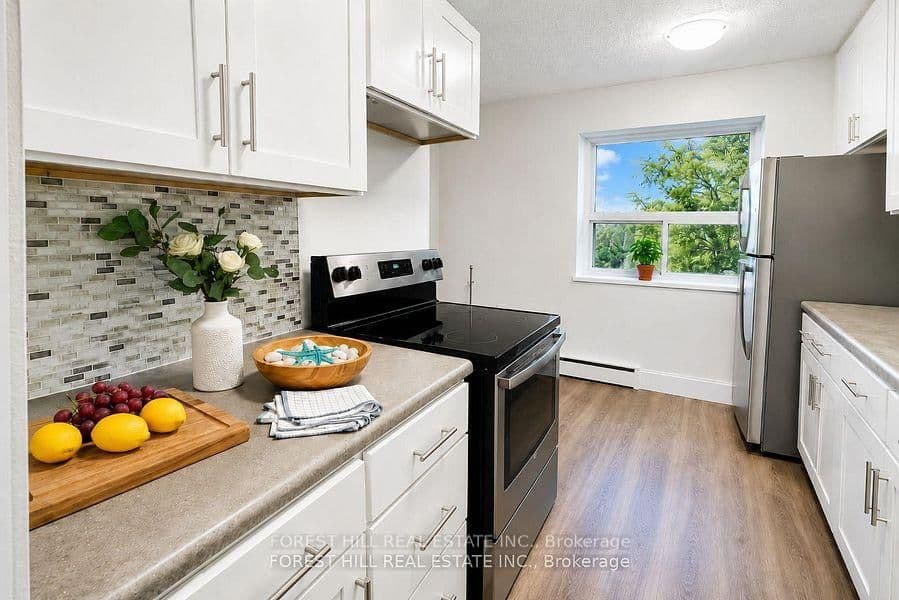 92 Robinson Street, Unit 504 - Image 2