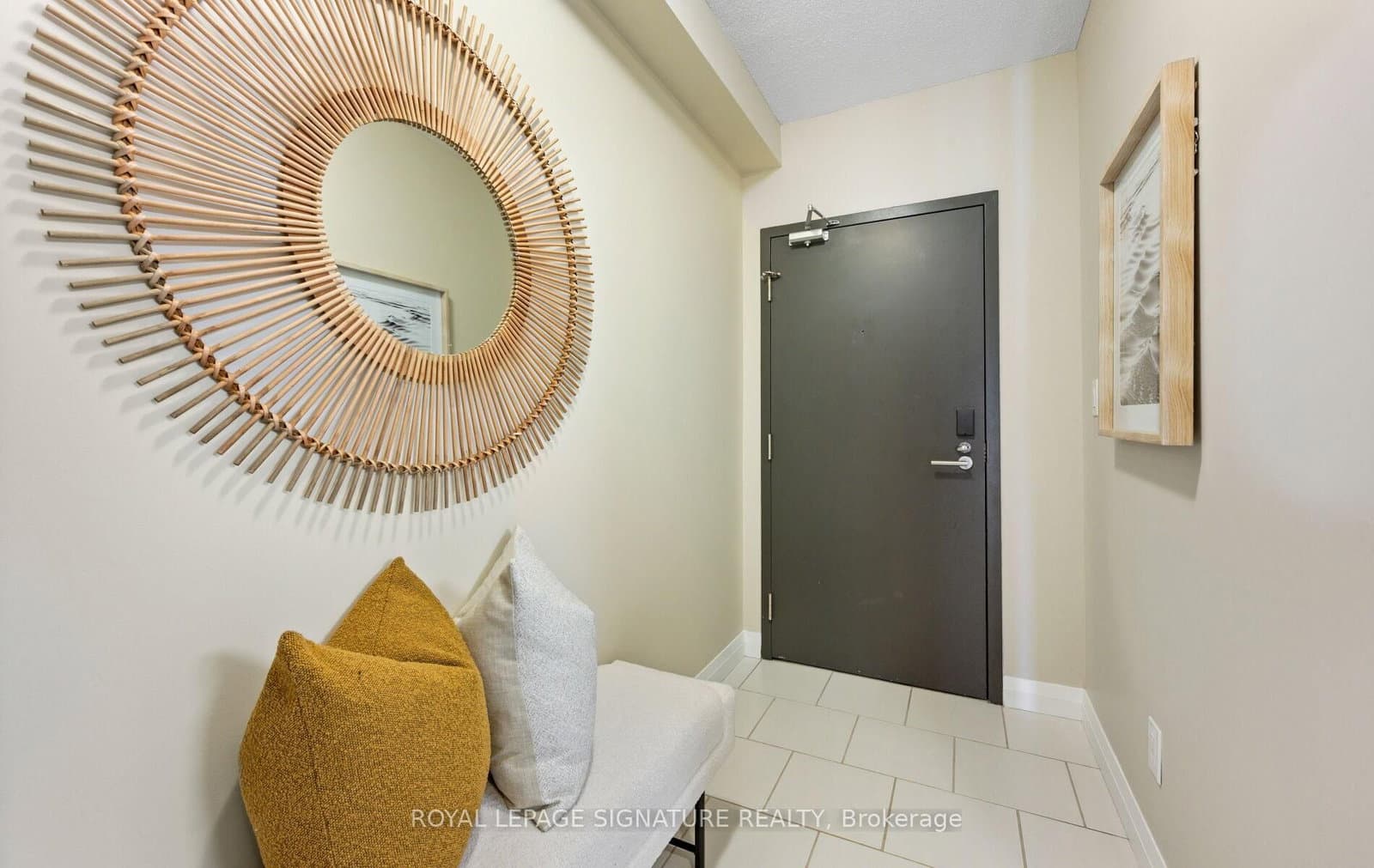 53 Arthur Street S, Unit 706 - Image 3