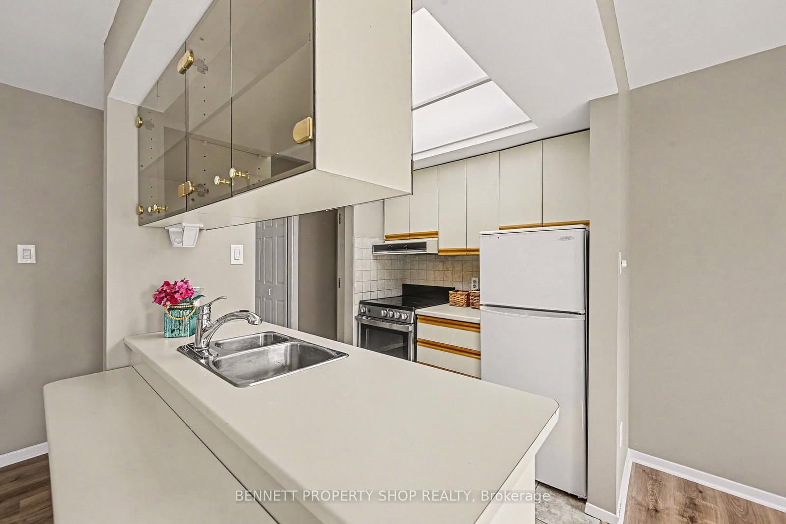 1036 Barryvale Road, Unit 3D - Image 6